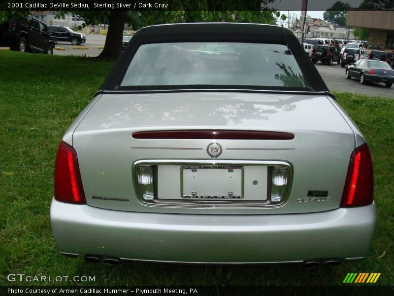 Sterling Silver / Dark Gray 2001 Cadillac DeVille Sedan