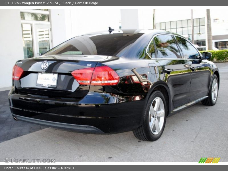 Black / Cornsilk Beige 2013 Volkswagen Passat 2.5L SE