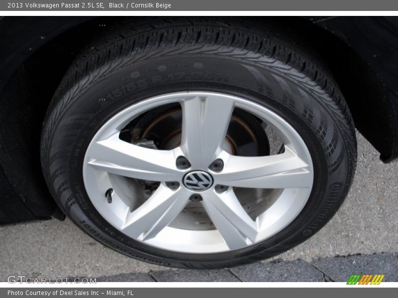 Black / Cornsilk Beige 2013 Volkswagen Passat 2.5L SE
