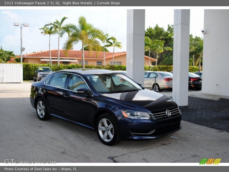 Night Blue Metallic / Cornsilk Beige 2013 Volkswagen Passat 2.5L SE