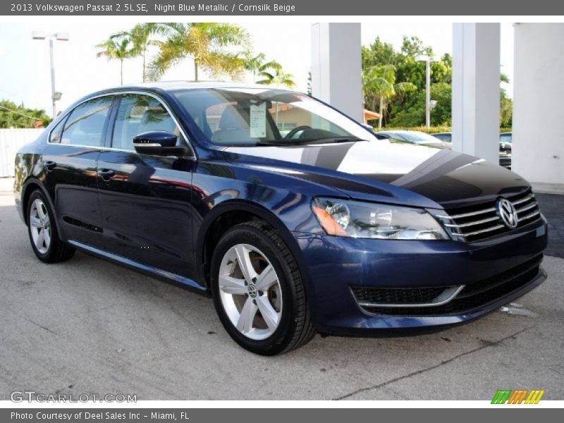 Front 3/4 View of 2013 Passat 2.5L SE