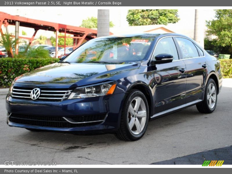 Night Blue Metallic / Cornsilk Beige 2013 Volkswagen Passat 2.5L SE