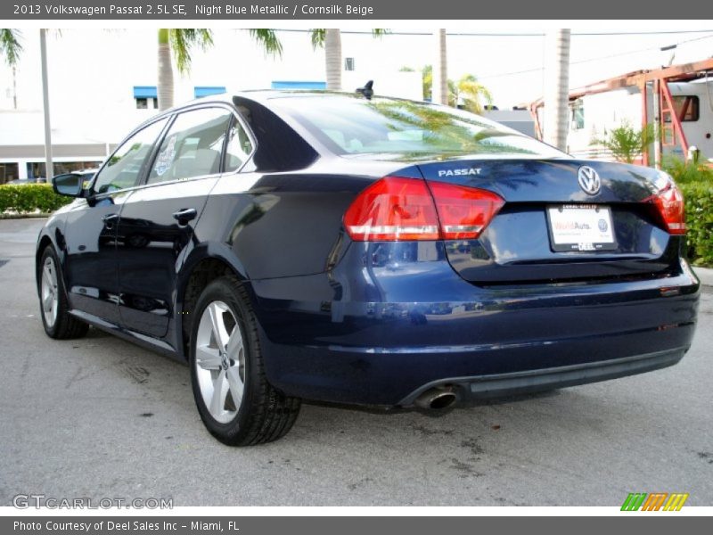 Night Blue Metallic / Cornsilk Beige 2013 Volkswagen Passat 2.5L SE