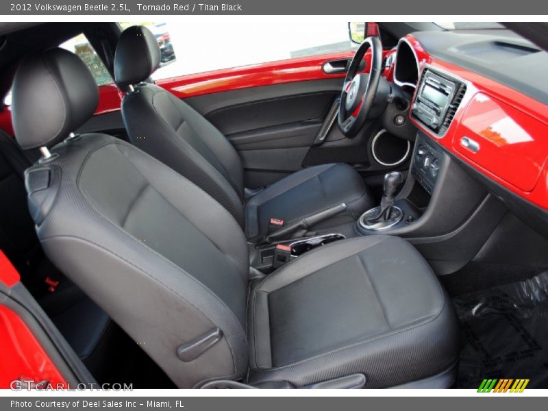 Tornado Red / Titan Black 2012 Volkswagen Beetle 2.5L