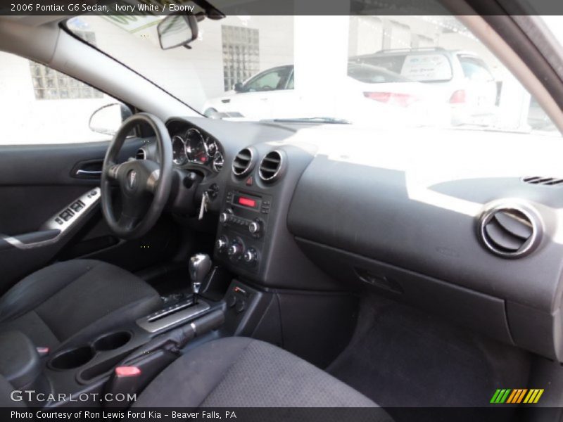 Ivory White / Ebony 2006 Pontiac G6 Sedan