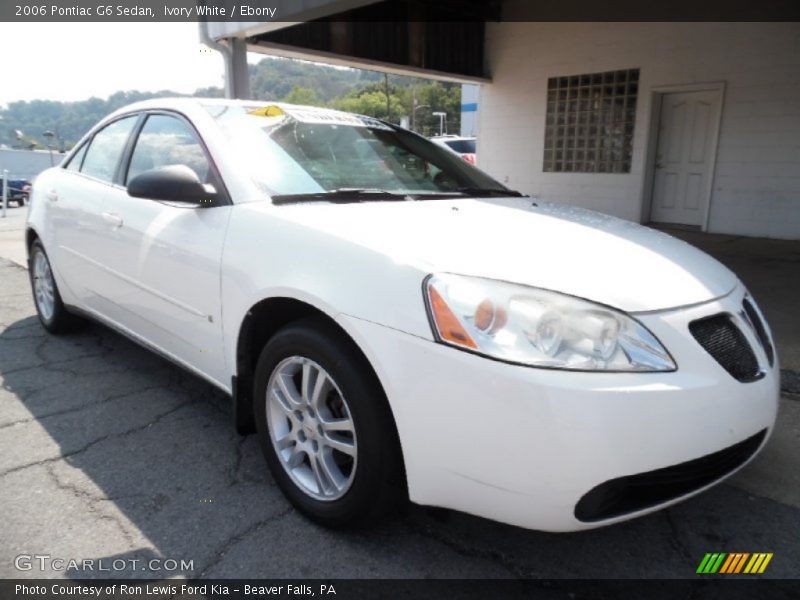 Ivory White / Ebony 2006 Pontiac G6 Sedan