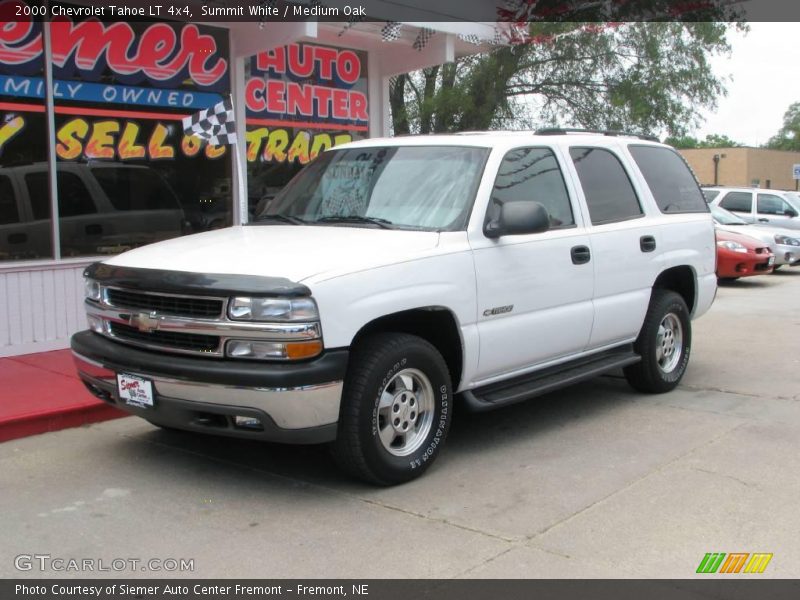 Summit White / Medium Oak 2000 Chevrolet Tahoe LT 4x4