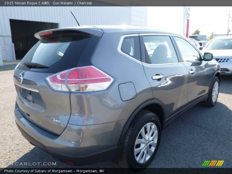 Gun Metallic / Charcoal 2015 Nissan Rogue S AWD