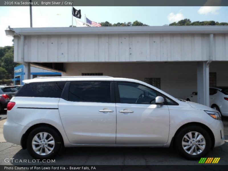  2016 Sedona LX Bright Silver