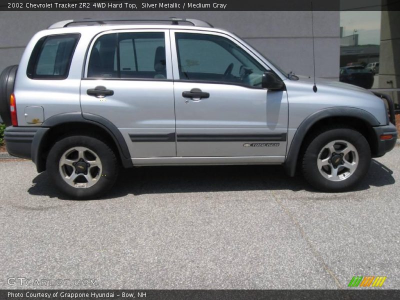Silver Metallic / Medium Gray 2002 Chevrolet Tracker ZR2 4WD Hard Top