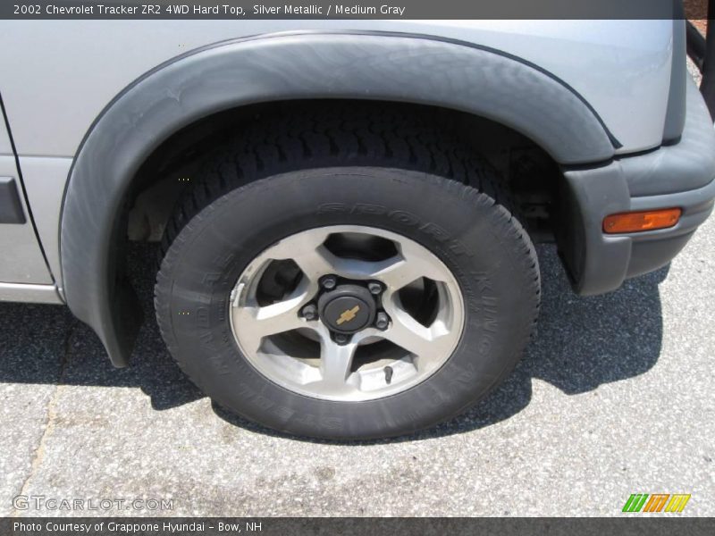 Silver Metallic / Medium Gray 2002 Chevrolet Tracker ZR2 4WD Hard Top