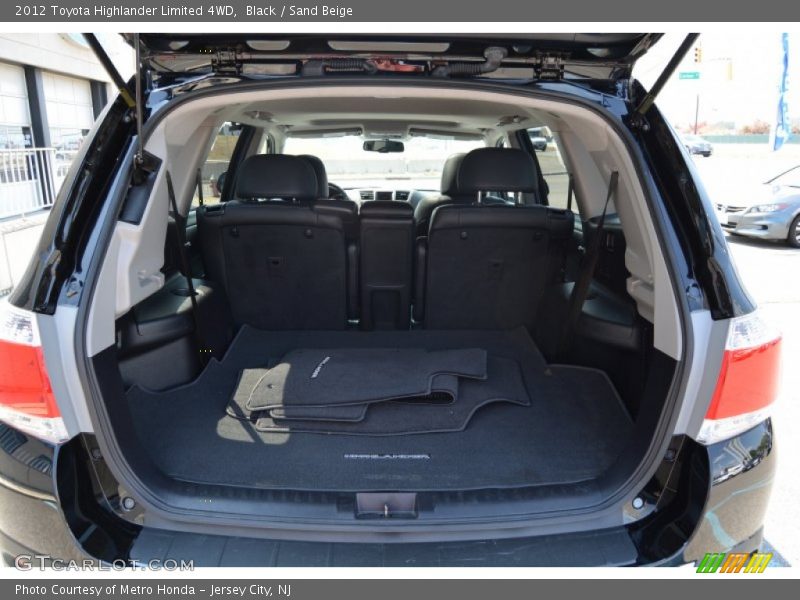 Black / Sand Beige 2012 Toyota Highlander Limited 4WD
