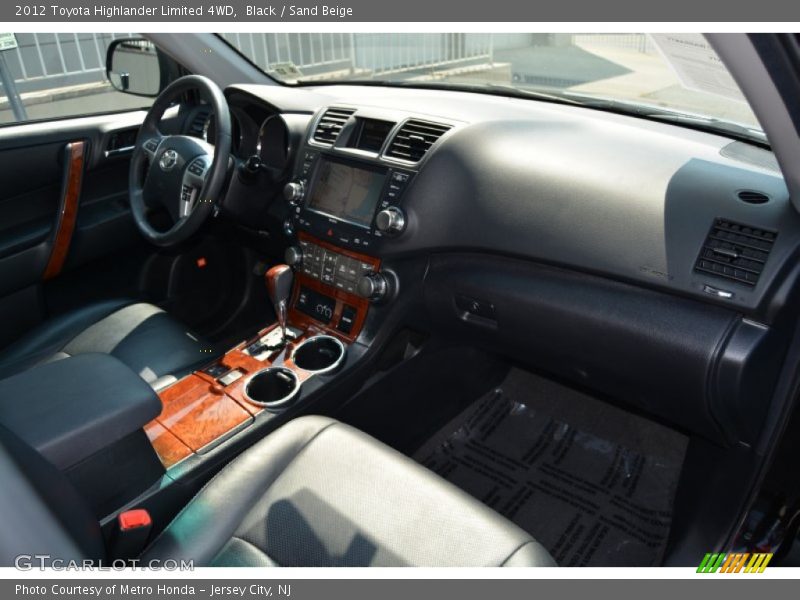Black / Sand Beige 2012 Toyota Highlander Limited 4WD