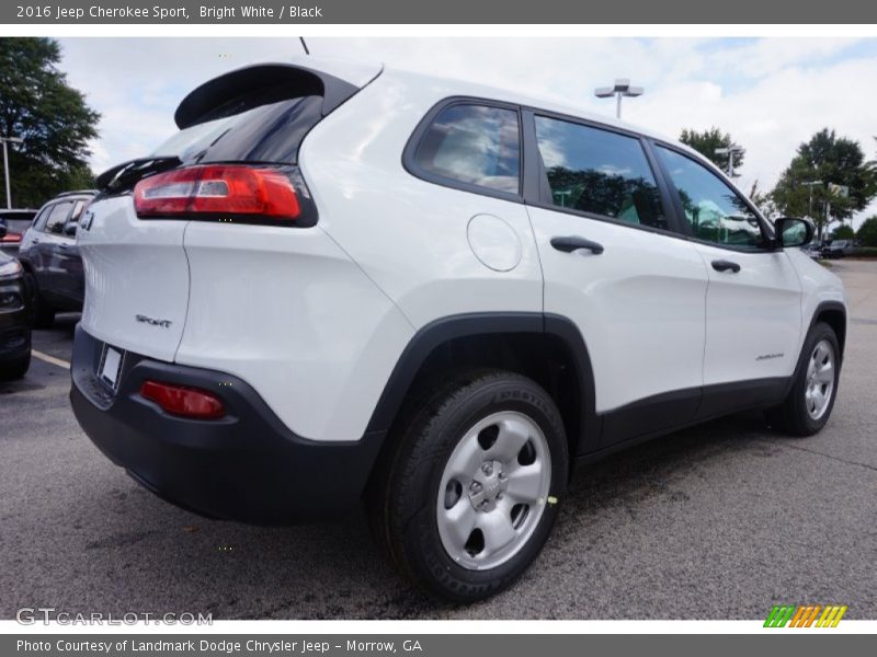 Bright White / Black 2016 Jeep Cherokee Sport