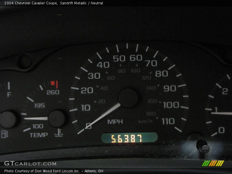 Sandrift Metallic / Neutral 2004 Chevrolet Cavalier Coupe