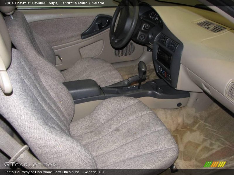 Sandrift Metallic / Neutral 2004 Chevrolet Cavalier Coupe