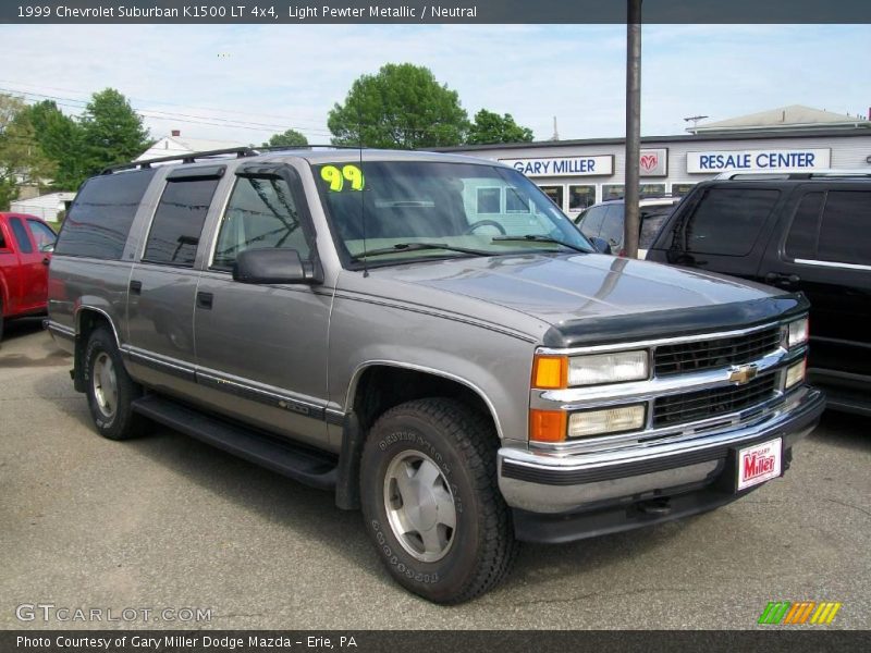 Light Pewter Metallic / Neutral 1999 Chevrolet Suburban K1500 LT 4x4