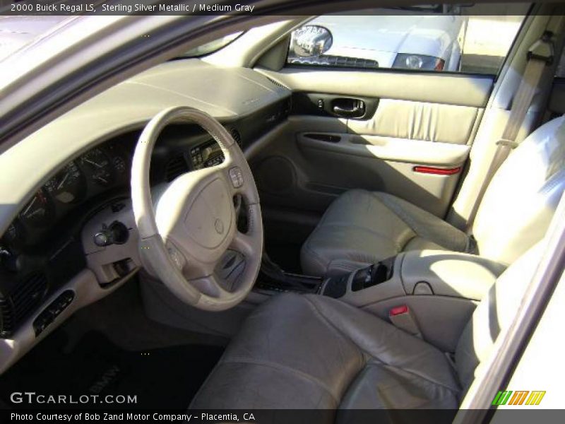 Sterling Silver Metallic / Medium Gray 2000 Buick Regal LS