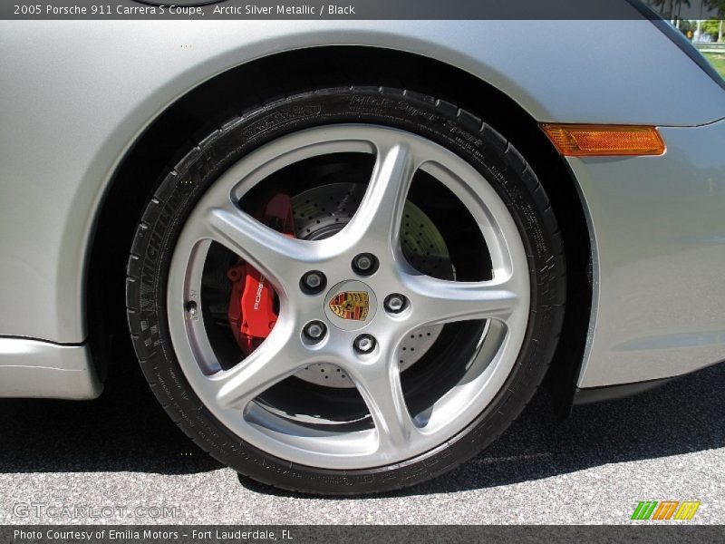  2005 911 Carrera S Coupe Wheel