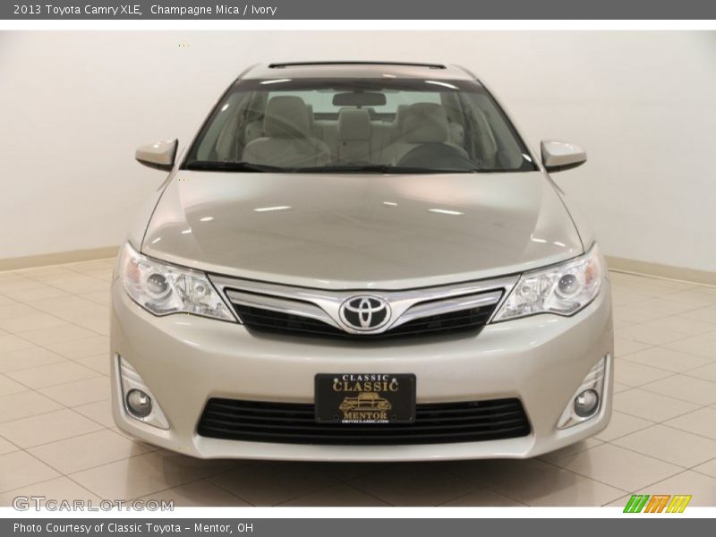 Champagne Mica / Ivory 2013 Toyota Camry XLE