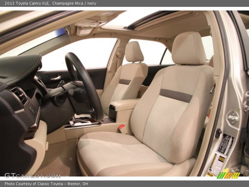 Champagne Mica / Ivory 2013 Toyota Camry XLE