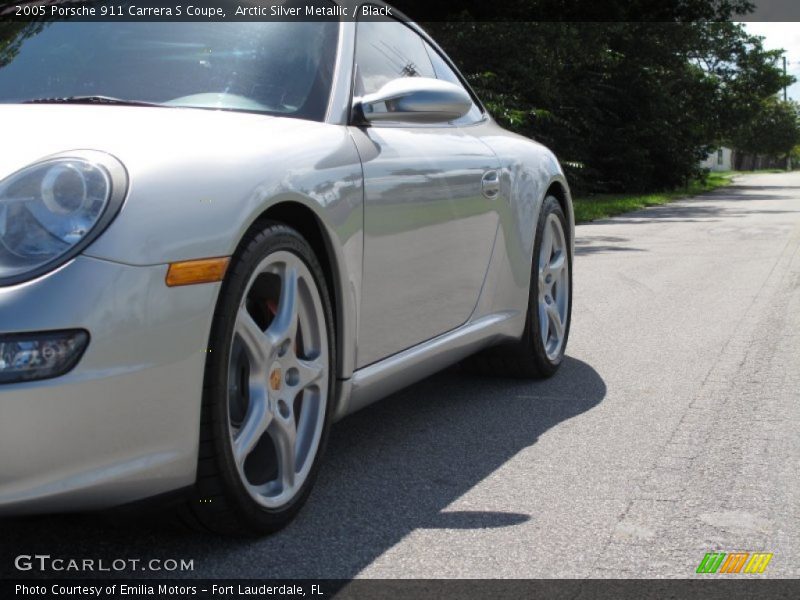 Arctic Silver Metallic / Black 2005 Porsche 911 Carrera S Coupe