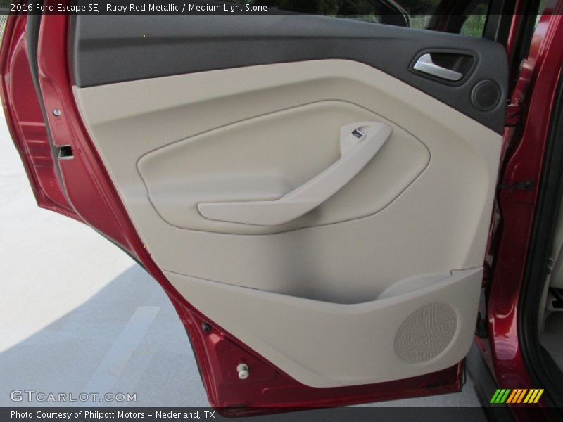 Ruby Red Metallic / Medium Light Stone 2016 Ford Escape SE