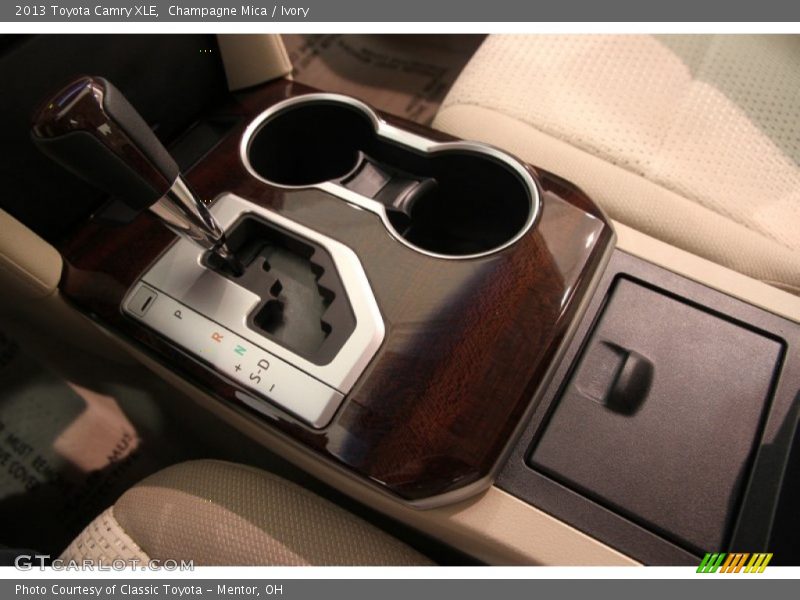 Champagne Mica / Ivory 2013 Toyota Camry XLE