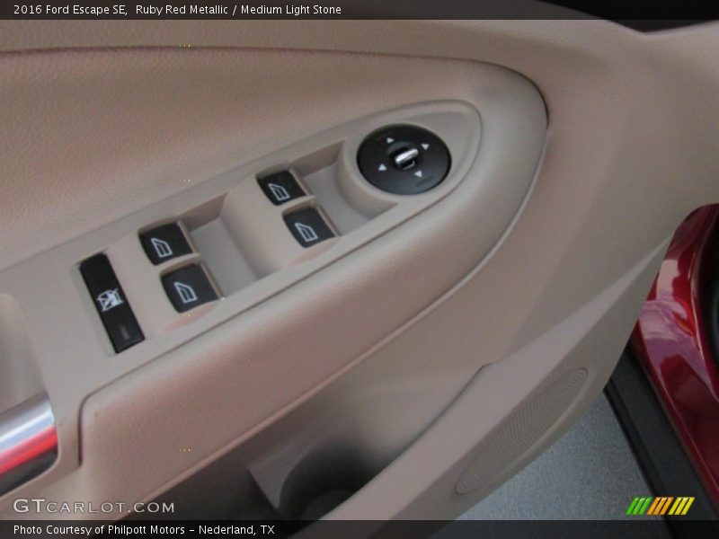 Ruby Red Metallic / Medium Light Stone 2016 Ford Escape SE