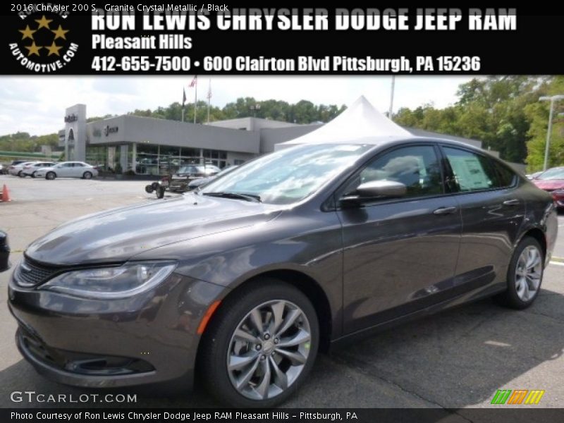 Granite Crystal Metallic / Black 2016 Chrysler 200 S