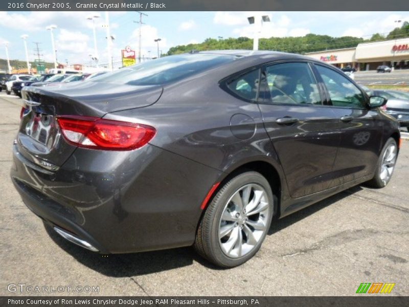 Granite Crystal Metallic / Black 2016 Chrysler 200 S