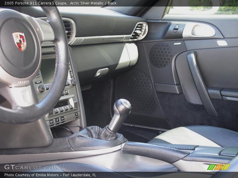  2005 911 Carrera S Coupe 6 Speed Manual Shifter