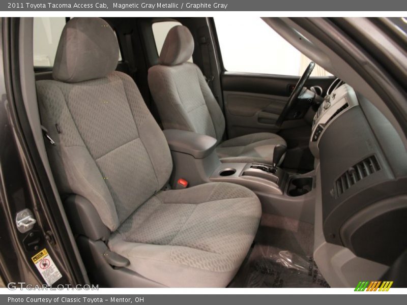 Magnetic Gray Metallic / Graphite Gray 2011 Toyota Tacoma Access Cab