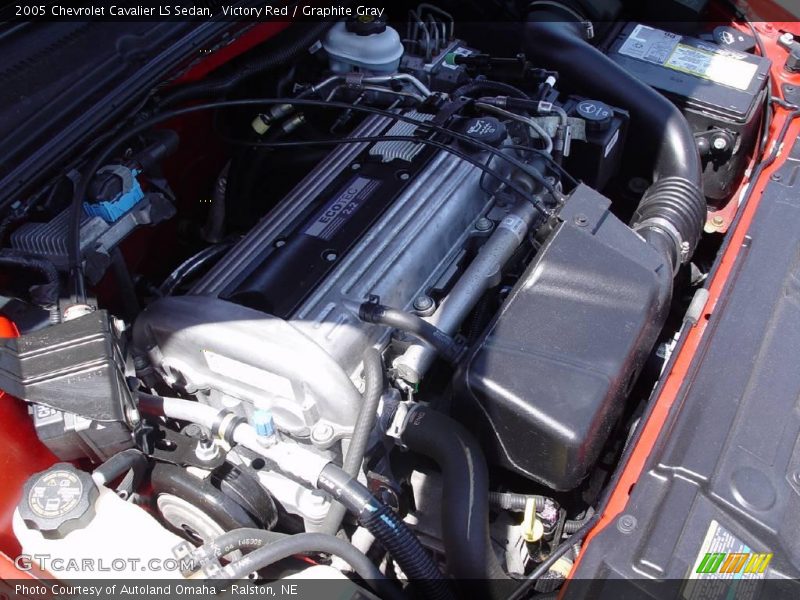 Victory Red / Graphite Gray 2005 Chevrolet Cavalier LS Sedan