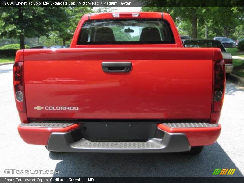 Victory Red / Medium Pewter 2006 Chevrolet Colorado Extended Cab
