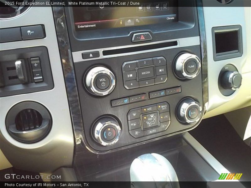 White Platinum Metallic Tri-Coat / Dune 2015 Ford Expedition EL Limited
