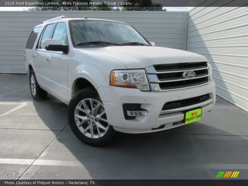 White Platinum Metallic Tricoat / Ebony 2016 Ford Expedition Limited