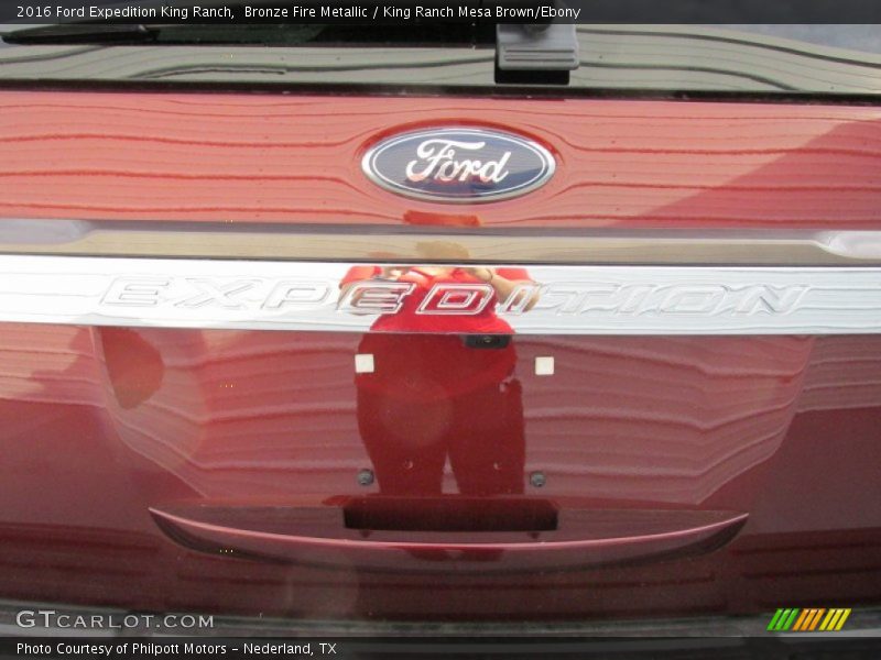 Bronze Fire Metallic / King Ranch Mesa Brown/Ebony 2016 Ford Expedition King Ranch