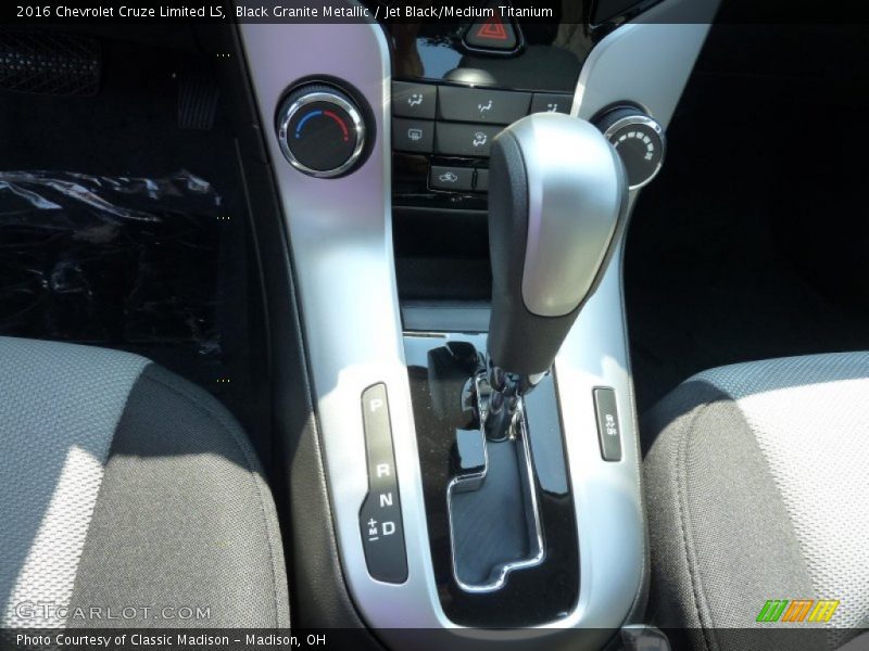 Black Granite Metallic / Jet Black/Medium Titanium 2016 Chevrolet Cruze Limited LS
