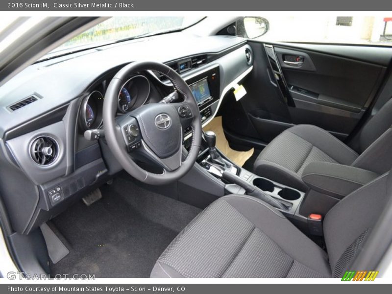 Black Interior - 2016 iM  