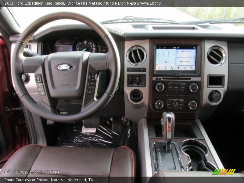 Dashboard of 2016 Expedition King Ranch