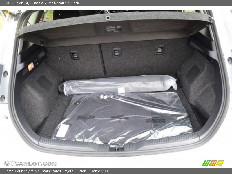  2016 iM  Trunk