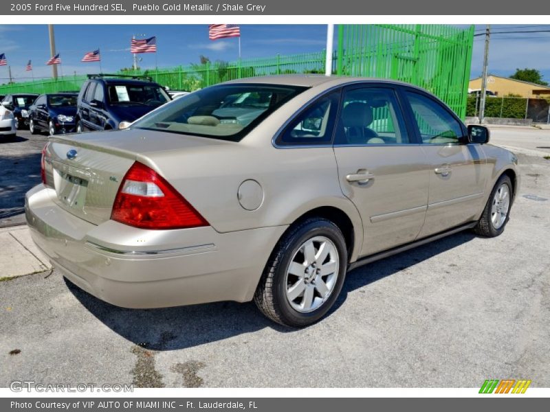 Pueblo Gold Metallic / Shale Grey 2005 Ford Five Hundred SEL