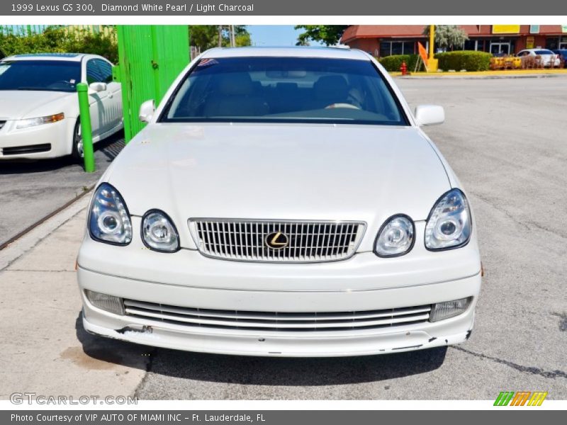 Diamond White Pearl / Light Charcoal 1999 Lexus GS 300