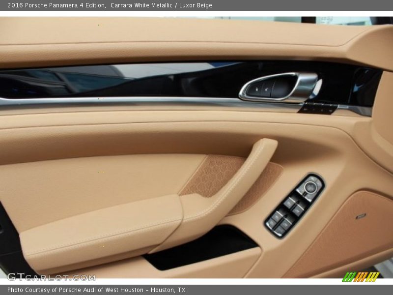 Carrara White Metallic / Luxor Beige 2016 Porsche Panamera 4 Edition