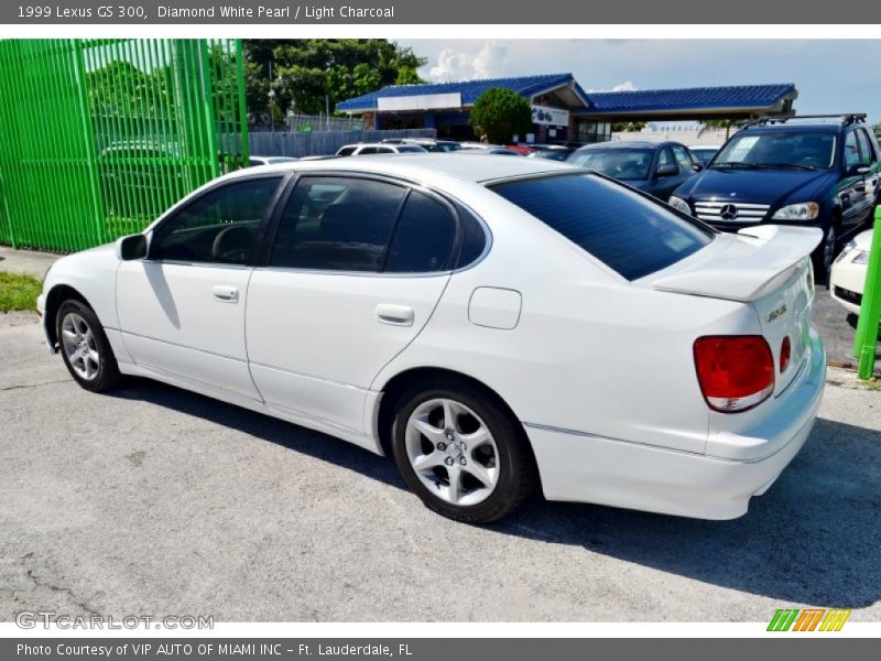 Diamond White Pearl / Light Charcoal 1999 Lexus GS 300