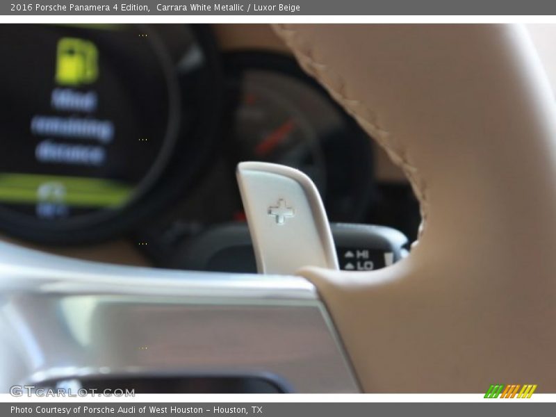 Carrara White Metallic / Luxor Beige 2016 Porsche Panamera 4 Edition