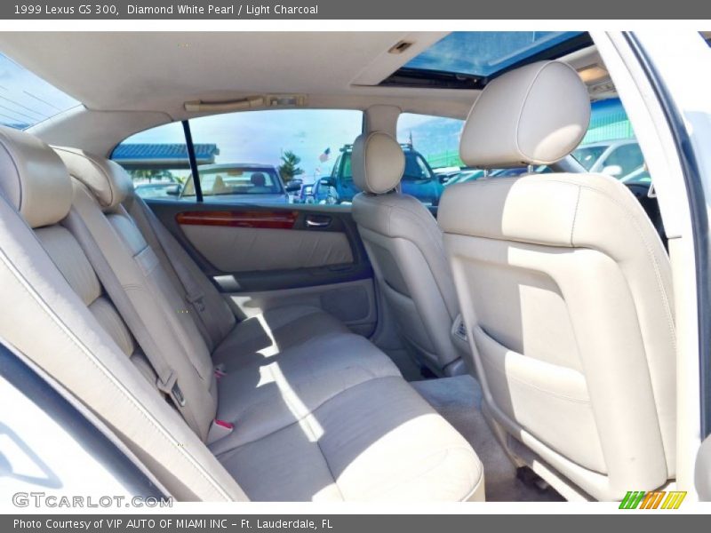 Diamond White Pearl / Light Charcoal 1999 Lexus GS 300