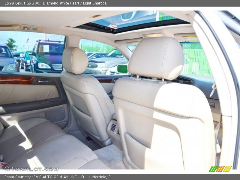 Diamond White Pearl / Light Charcoal 1999 Lexus GS 300