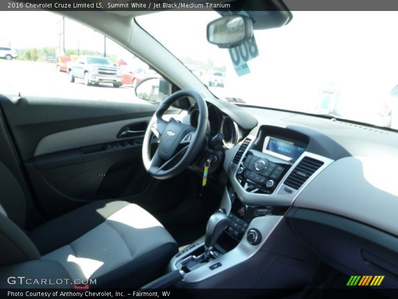Summit White / Jet Black/Medium Titanium 2016 Chevrolet Cruze Limited LS